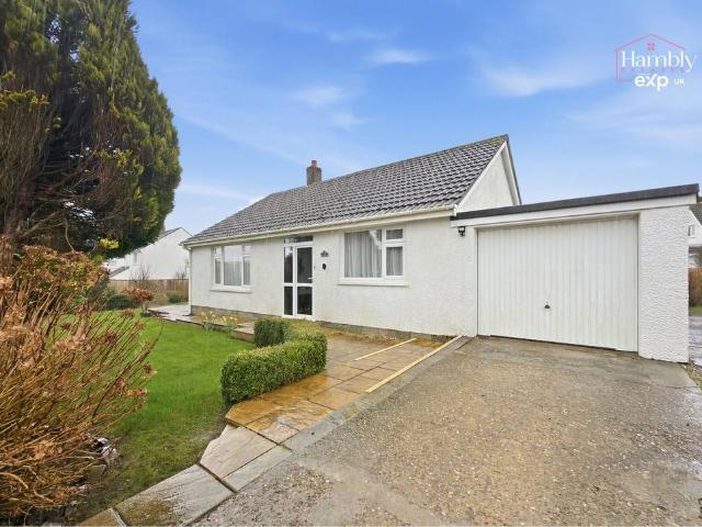 Bungalow for sale in Camrose, Simpson Cross
