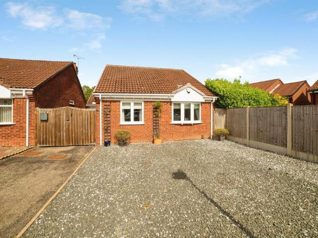 Bungalow for sale in Potters Corner, East Midlands
