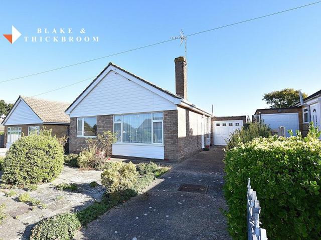 Bungalow for sale in Clacton-on-Sea, Tendring