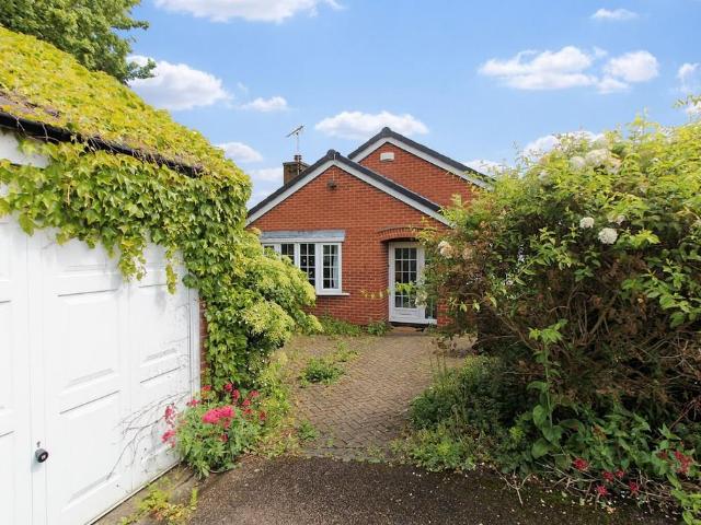 Bungalow for sale in Wigston Magna, Leicestershire