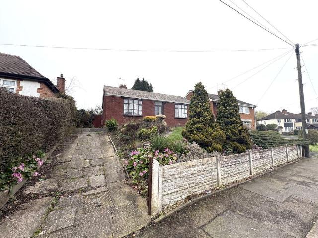Bungalow for sale in Willenhall, West Midlands
