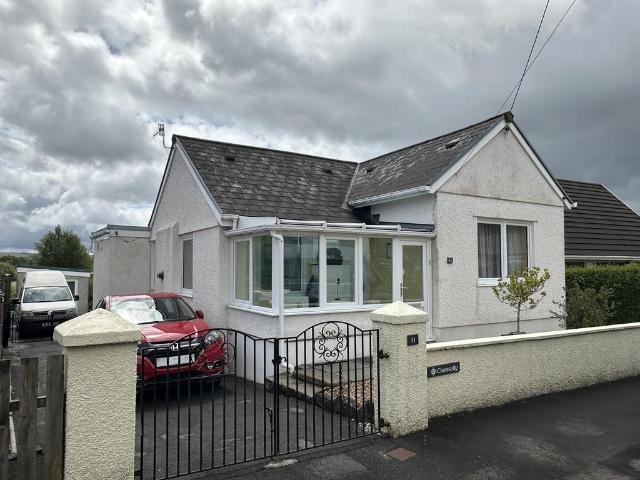 Bungalow for sale in Cwmllynfell