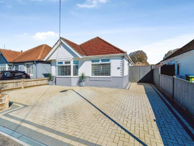 Bungalow for sale in Redbridge, City Of Southampton