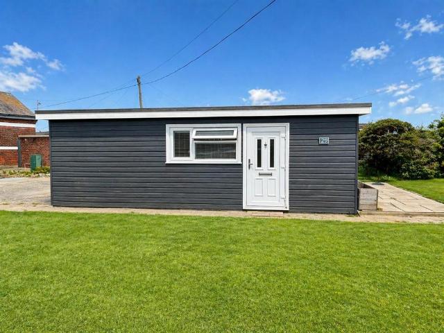 Bungalow for sale in Sheerness, Oad Street