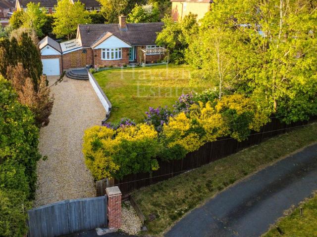 Bungalow for sale in Rushock, Worcestershire