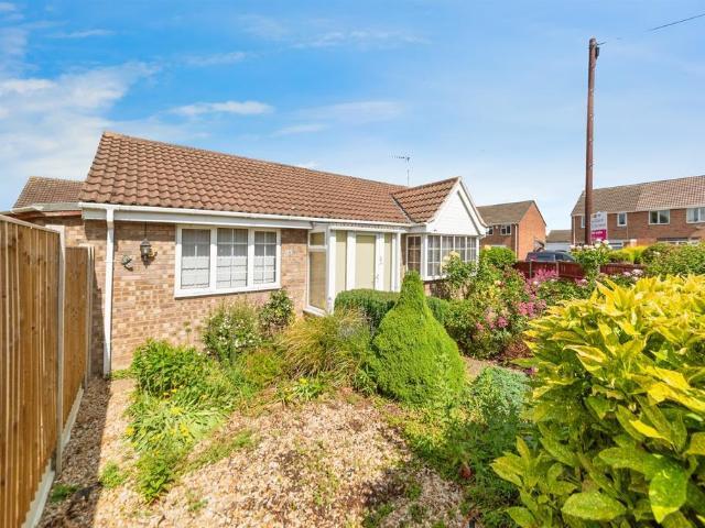 Bungalow for sale in Alma Park, South Kesteven