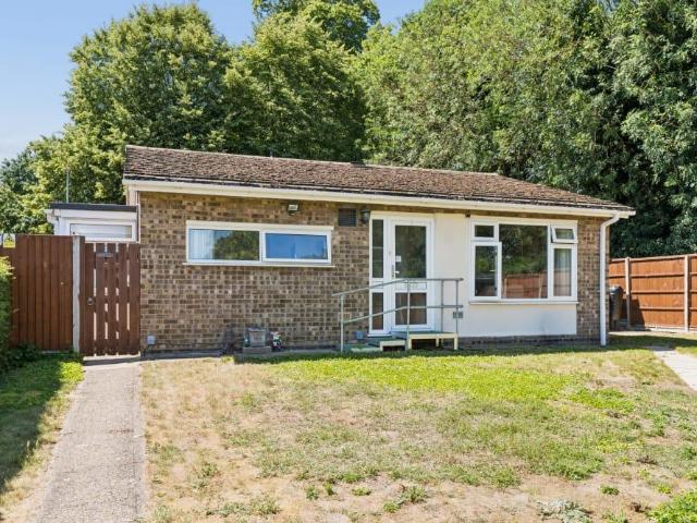Bungalow for sale in Huntingdon, Cambridgeshire