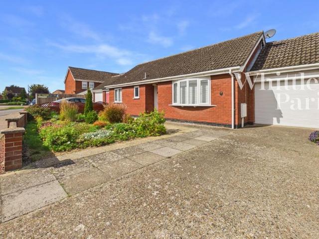Bungalow for sale in East Tuddenham, Norfolk