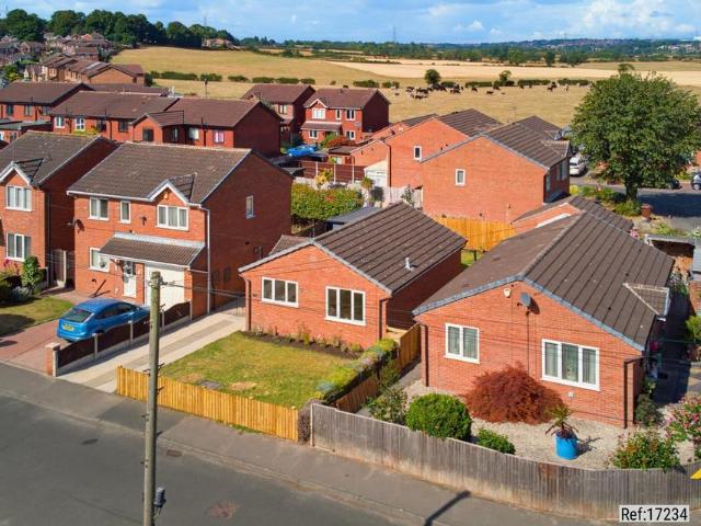 Bungalow for sale in Normanton and Altofts, Altofts