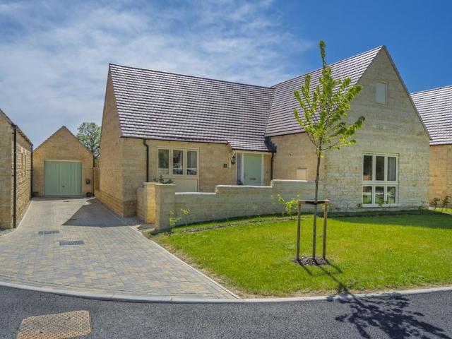 Bungalow for sale in Down Ampney, Cotswold