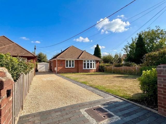 Bungalow for sale in Fawley, Ashurst Bridge