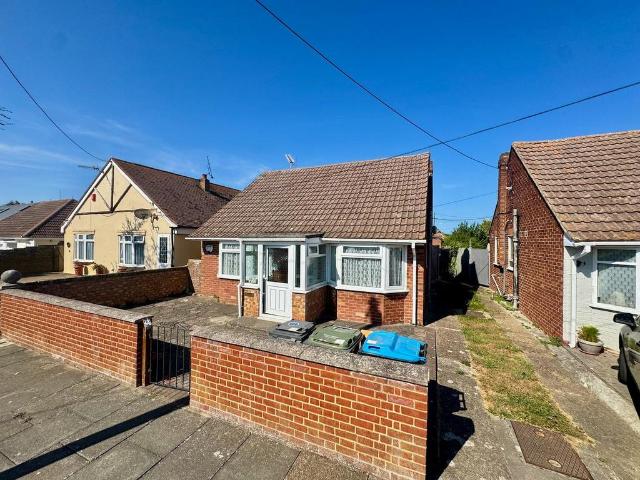 Bungalow for sale in Birchington, Acol