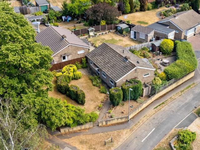 Bungalow for sale in Brambleside, Kettering