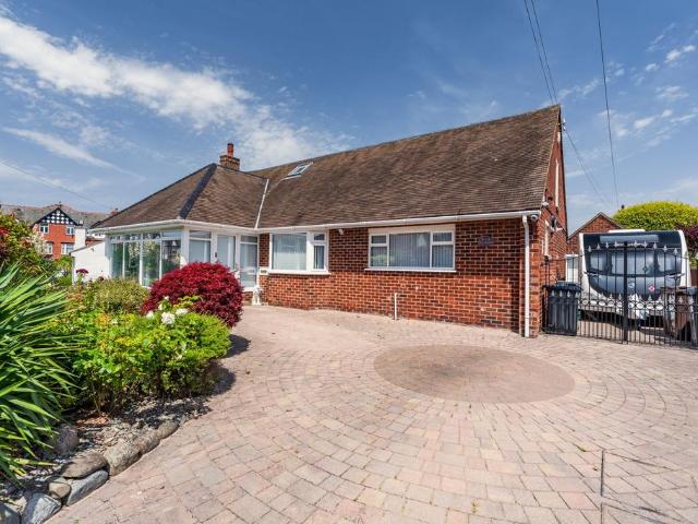 Bungalow for sale in Colwyn Bay, Wales
