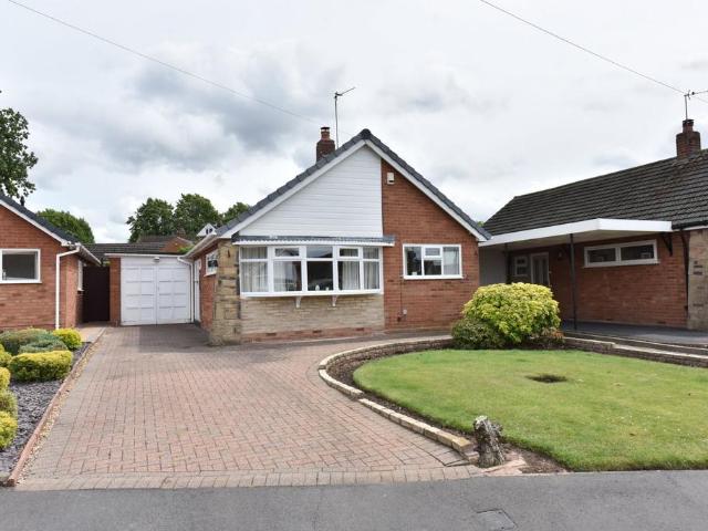 Bungalow for sale in Kingswinford, West Midlands