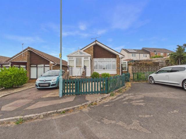 Bungalow for sale in Tutnalls, Bromsberrow Heath