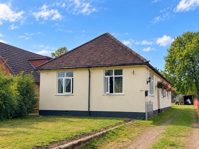 Bungalow for sale in Thorpe Green, Row Town