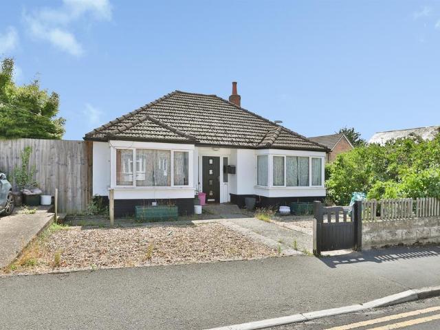 Bungalow for sale in Jumpers Corner, Christchurch