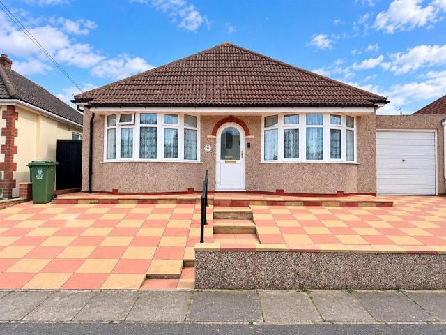 Bungalow for sale in London Borough of Bexley, Greater London