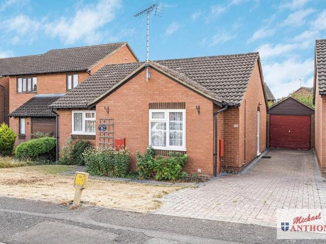 Bungalow for sale in Great Holm, Milton Keynes