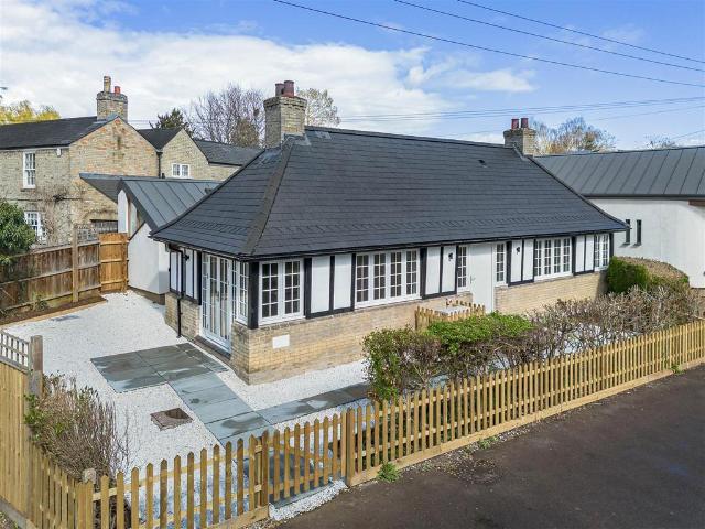 Bungalow for sale in Arrington, Cambridgeshire