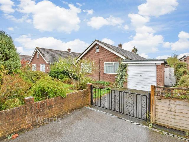 Bungalow for sale in Capel, Sandown Park