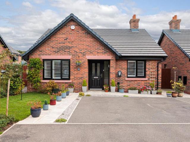Bungalow for sale in Knutsford, Cheshire East