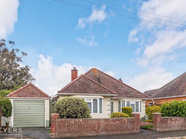 Bungalow for sale in Wick, Bournemouth