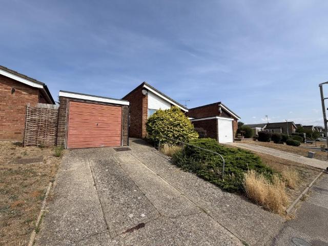 Bungalow for sale in Maidenhall, Key Street
