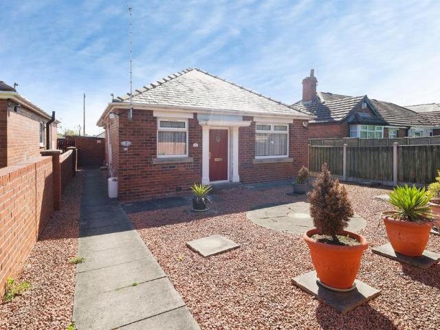 Bungalow for sale in Royston, South Yorkshire