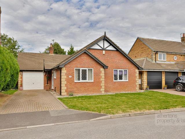 Bungalow for sale in Brockhall Village, Paradise