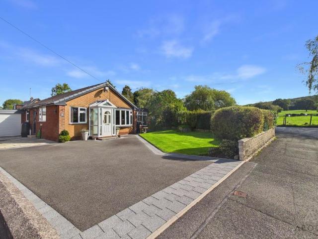 Bungalow for sale in Huntley, Kingsley Moor