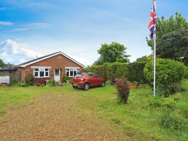 Bungalow for sale in Gosberton Clough, Lincolnshire