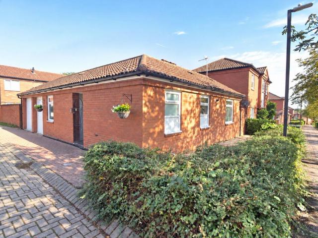 Bungalow for sale in Great Holm, Milton Keynes