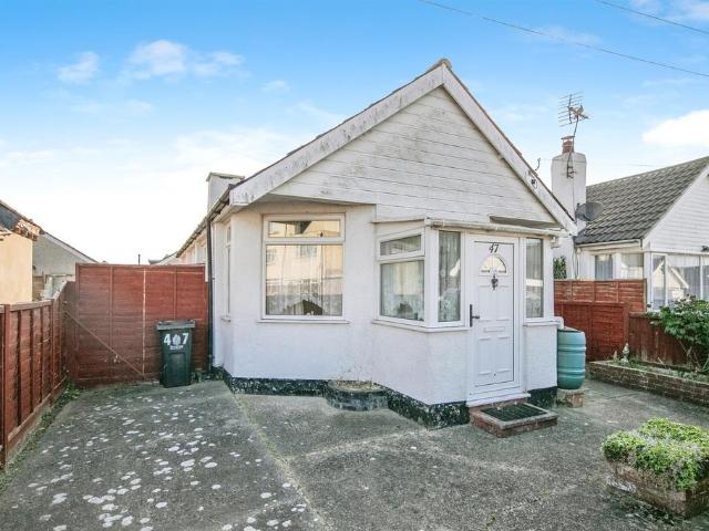 Bungalow for sale in Dale Hill, Essex