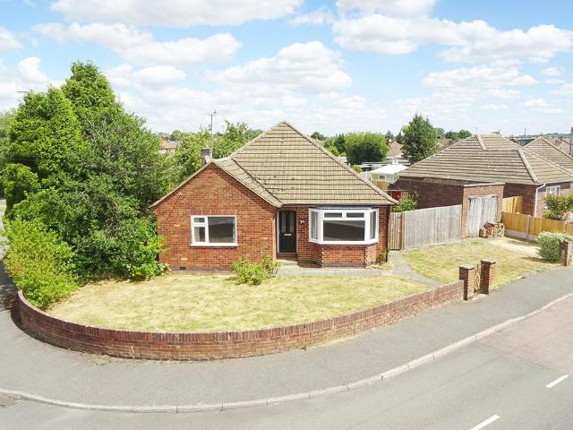 Bungalow for sale in Stanford On Avon, Leicestershire