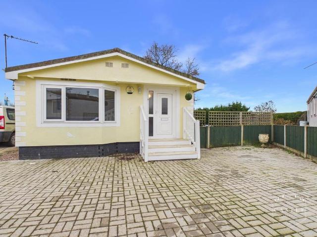 Bungalow for sale in Wykin, Barton