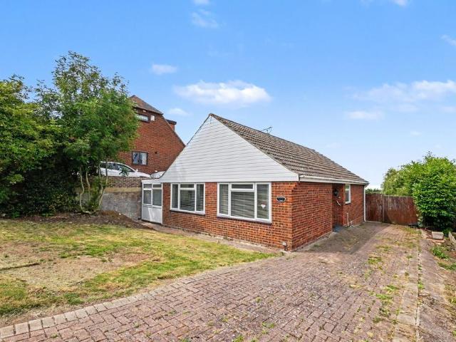 Bungalow for sale in Merryman's Hill, Oad Street