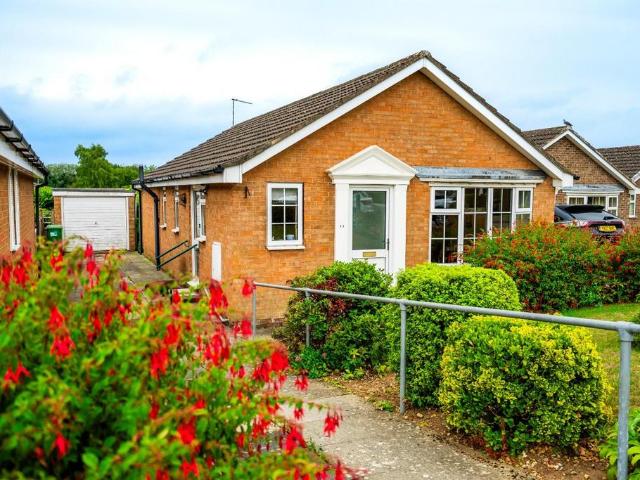 Bungalow for sale in Copmanthorpe, York