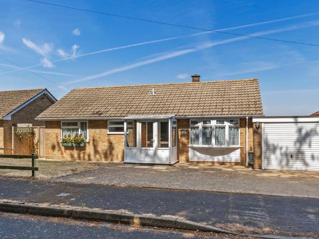 Bungalow for sale in South Wonston, Hampshire