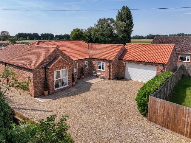 Bungalow for sale in Four Gotes, Cambridgeshire
