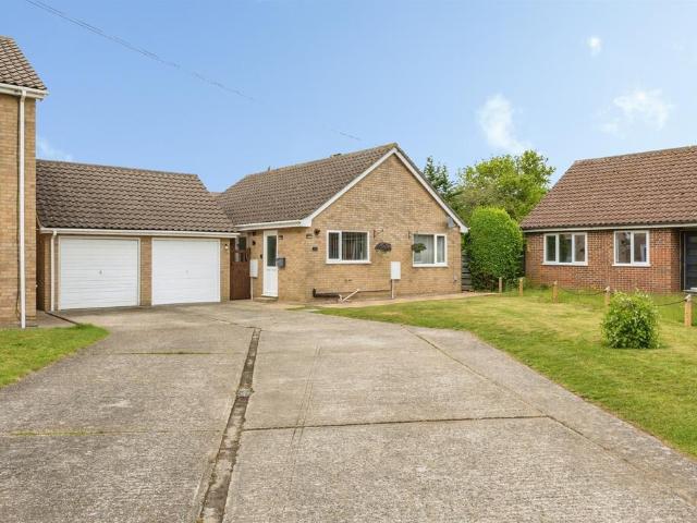 Bungalow for sale in Besthorpe, East Tuddenham