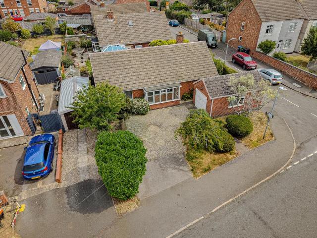 Bungalow for sale in Stanford On Avon, Leicestershire