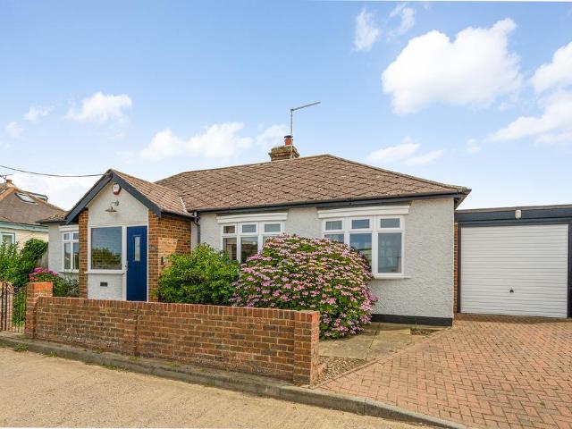 Bungalow for sale in Mariner's View, The Bridge