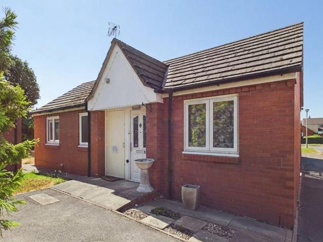 Bungalow for sale in Gedling, East Midlands