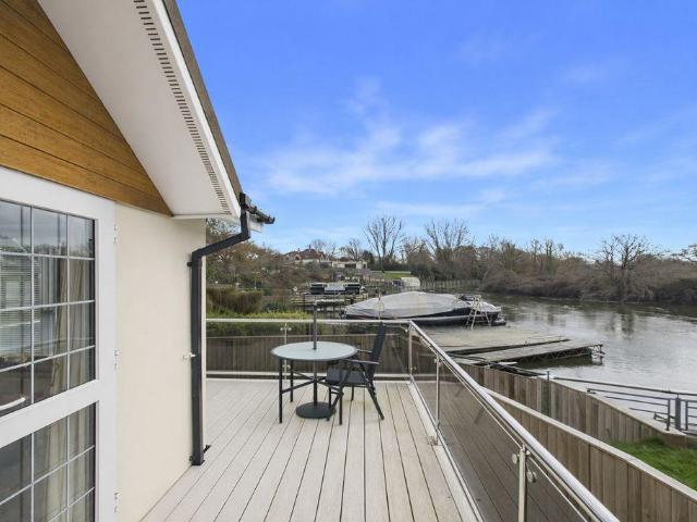 Bungalow for sale in Jumpers Corner, Christchurch