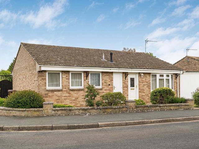 Bungalow for sale in Evershot, Oxfordshire