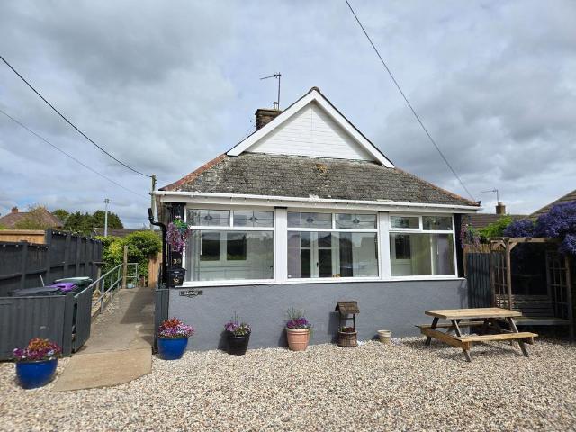 Bungalow for sale in Chapel St. Leonards, Belleau