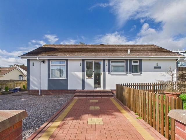 Bungalow for sale in Broadsands, Galmpton