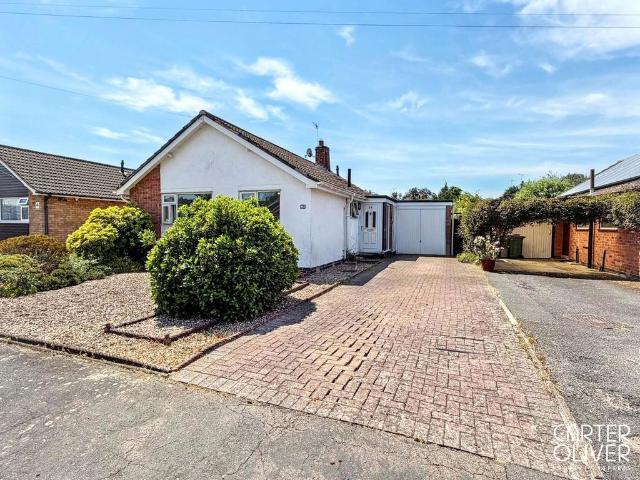 Bungalow for sale in Oadby, Leicestershire